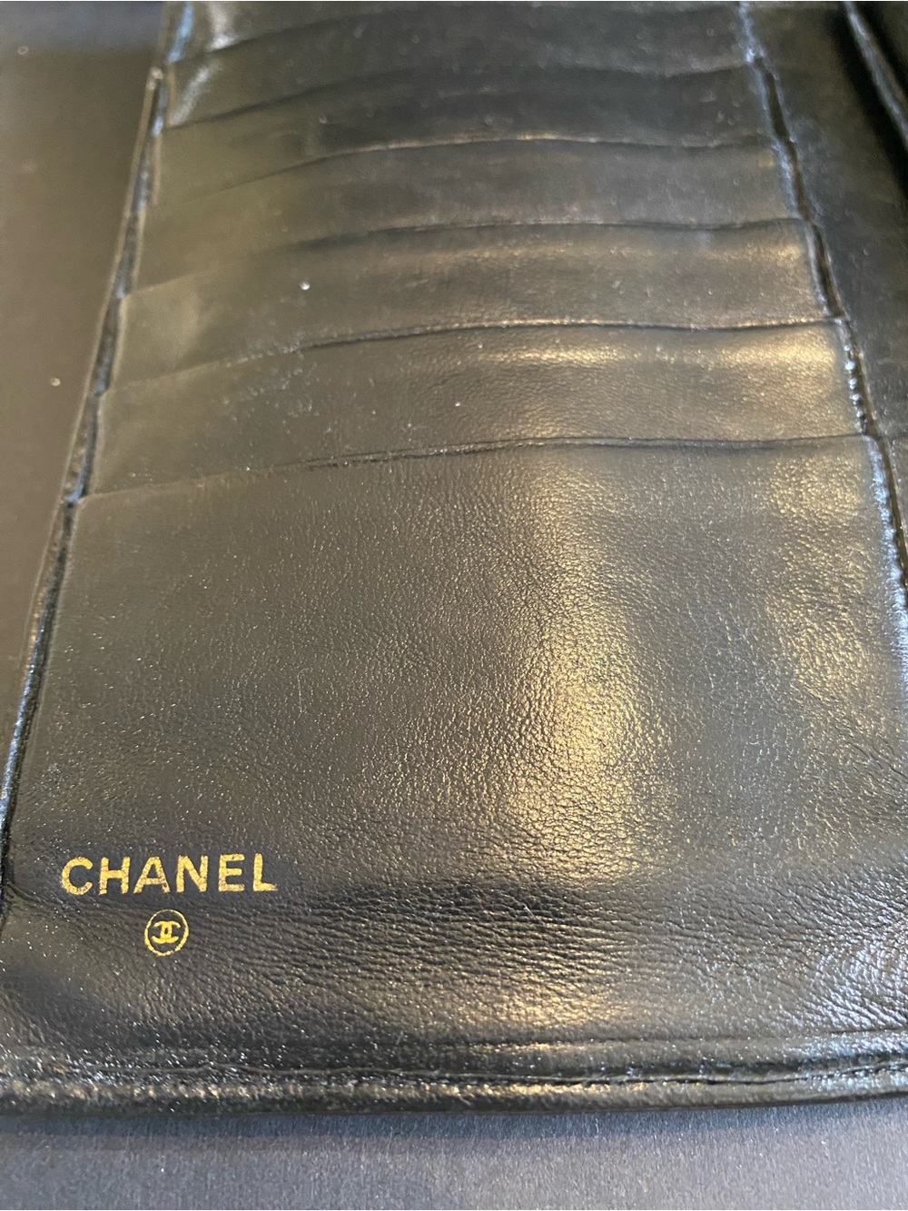 Chanel Vintage Authentic Black Lambskin Quilted Wallet with Coin Compartment - Picture 8 of 14